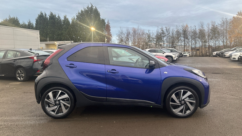 Toyota Aygo X 1.0 VVT-i Edge 5dr Petrol Hatchback